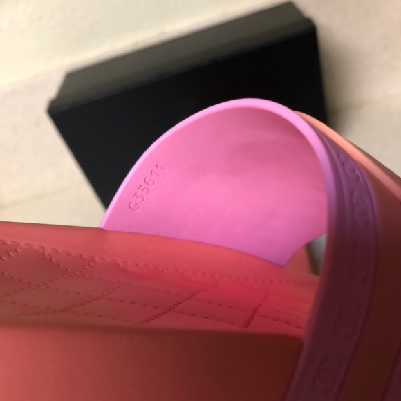 CHANEL CC Slide Sandal Mule Orange/Pink Sz 41 - Picture 7 of 8